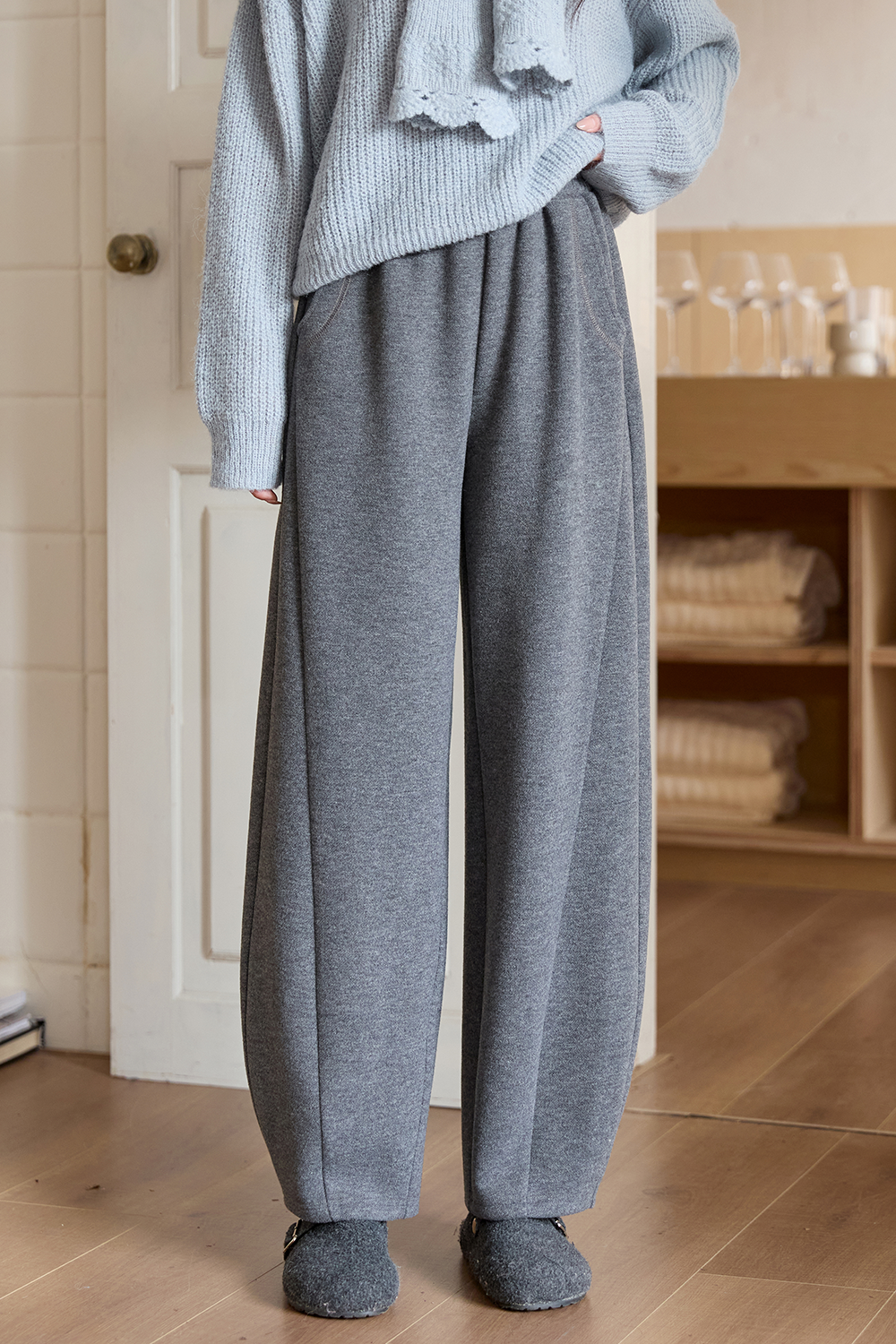 Straight-leg Pants for Women