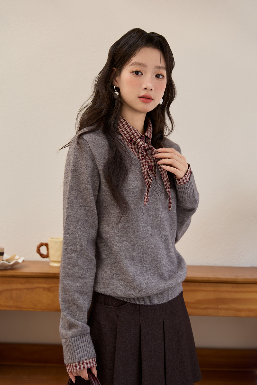 Knit Shirt +Cravat for Women