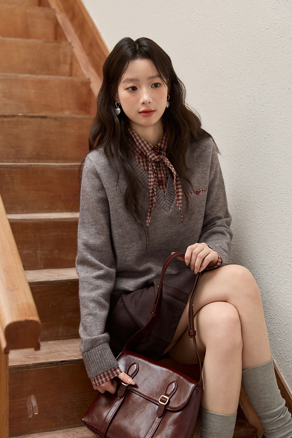 Knit Shirt +Cravat for Women