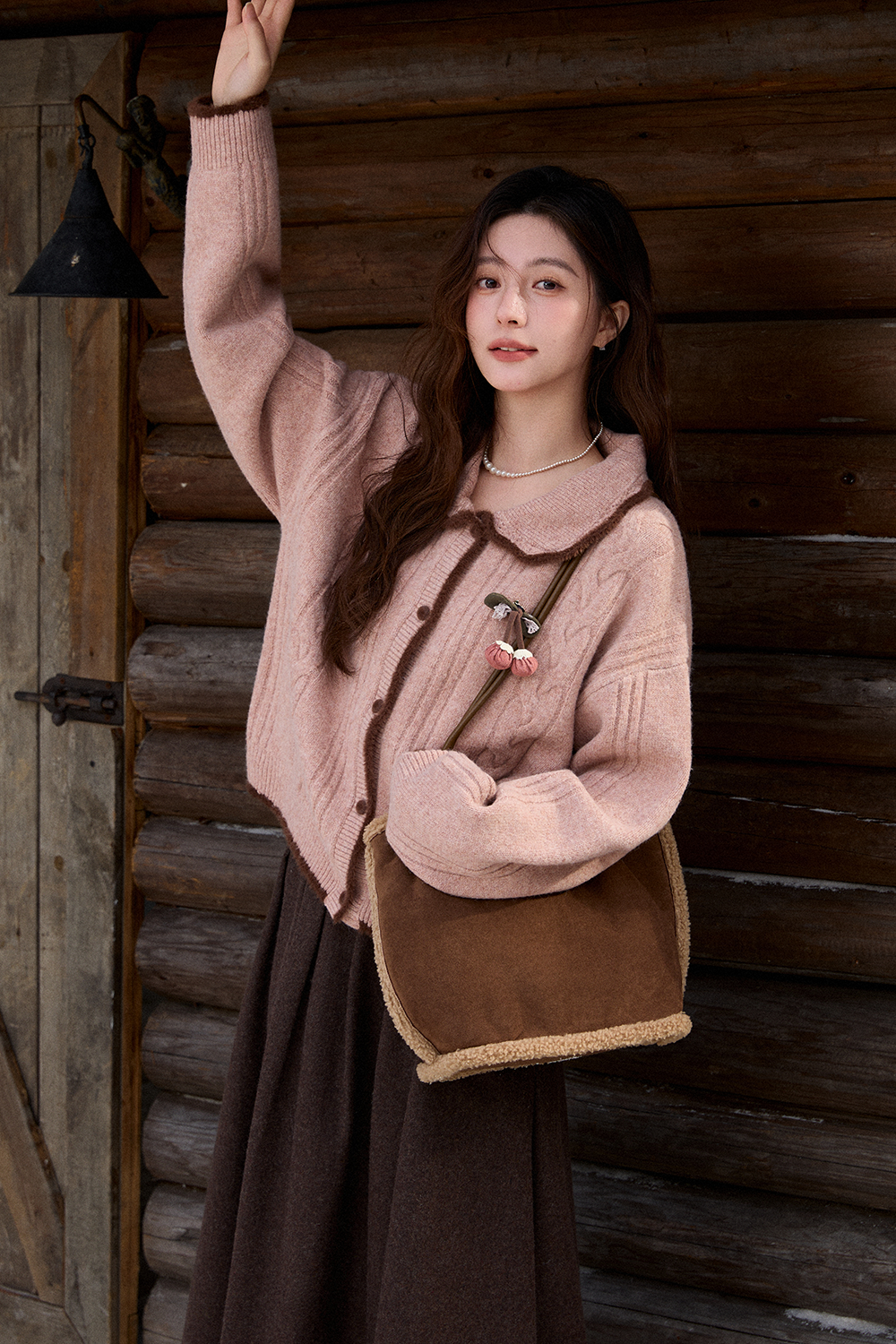 Knit Shirt+Brooch for Women