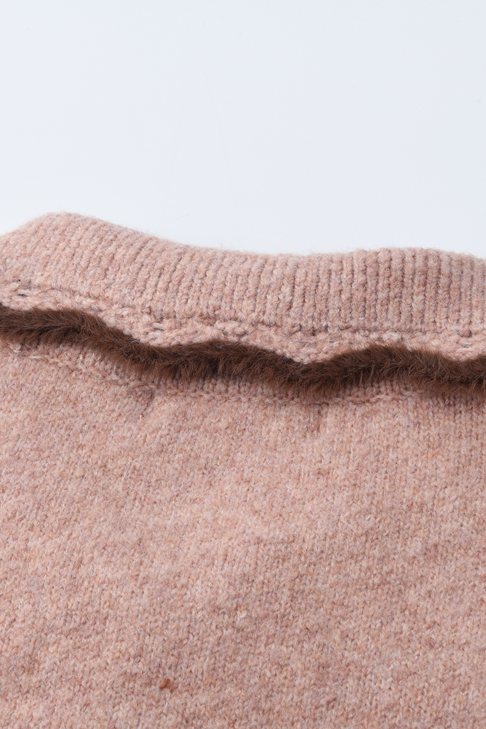 Knit Shirt+Brooch for Women