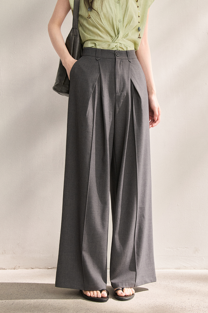 Straight-leg Pants for Women