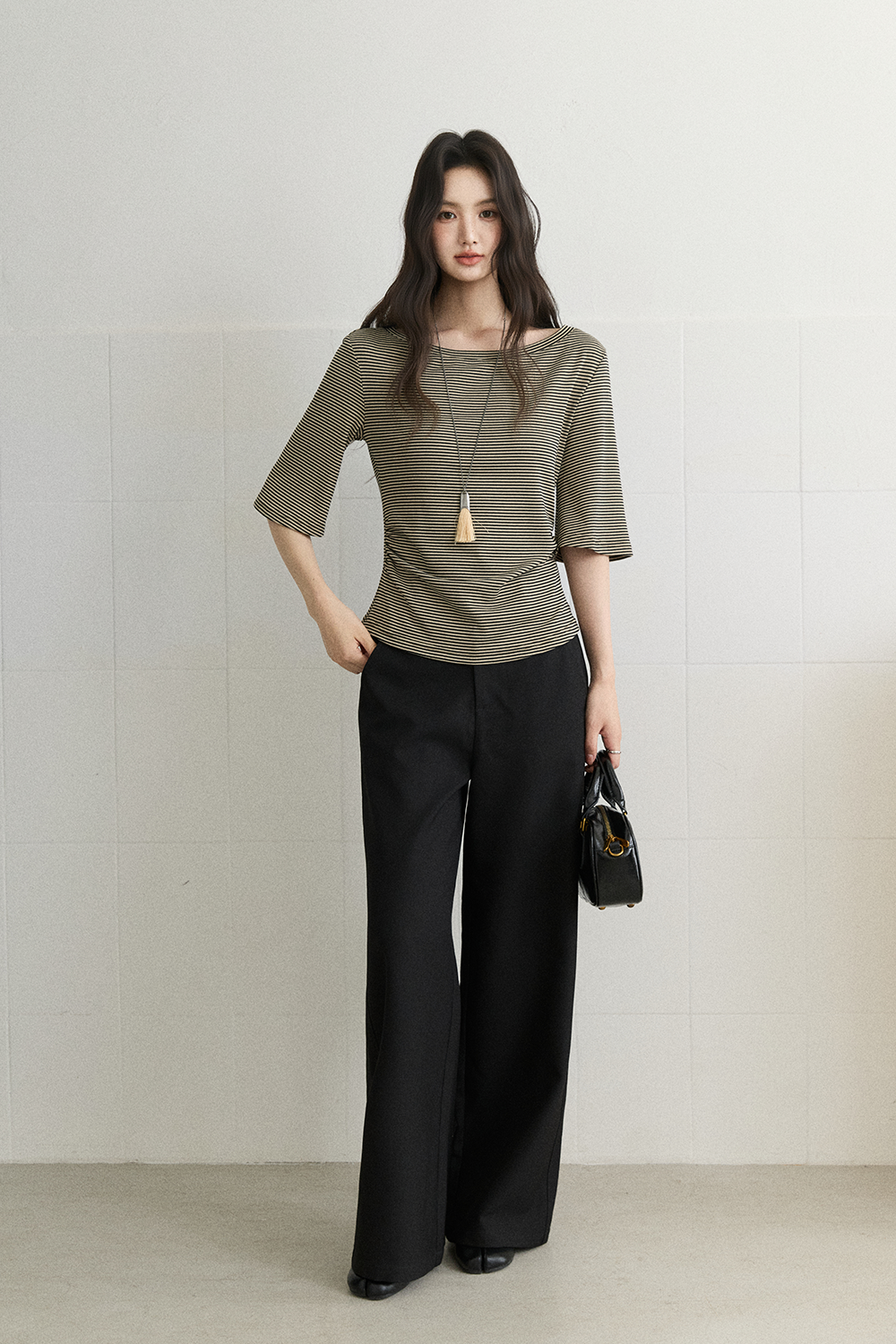 Mid-length Sleeve T-shirt for Women