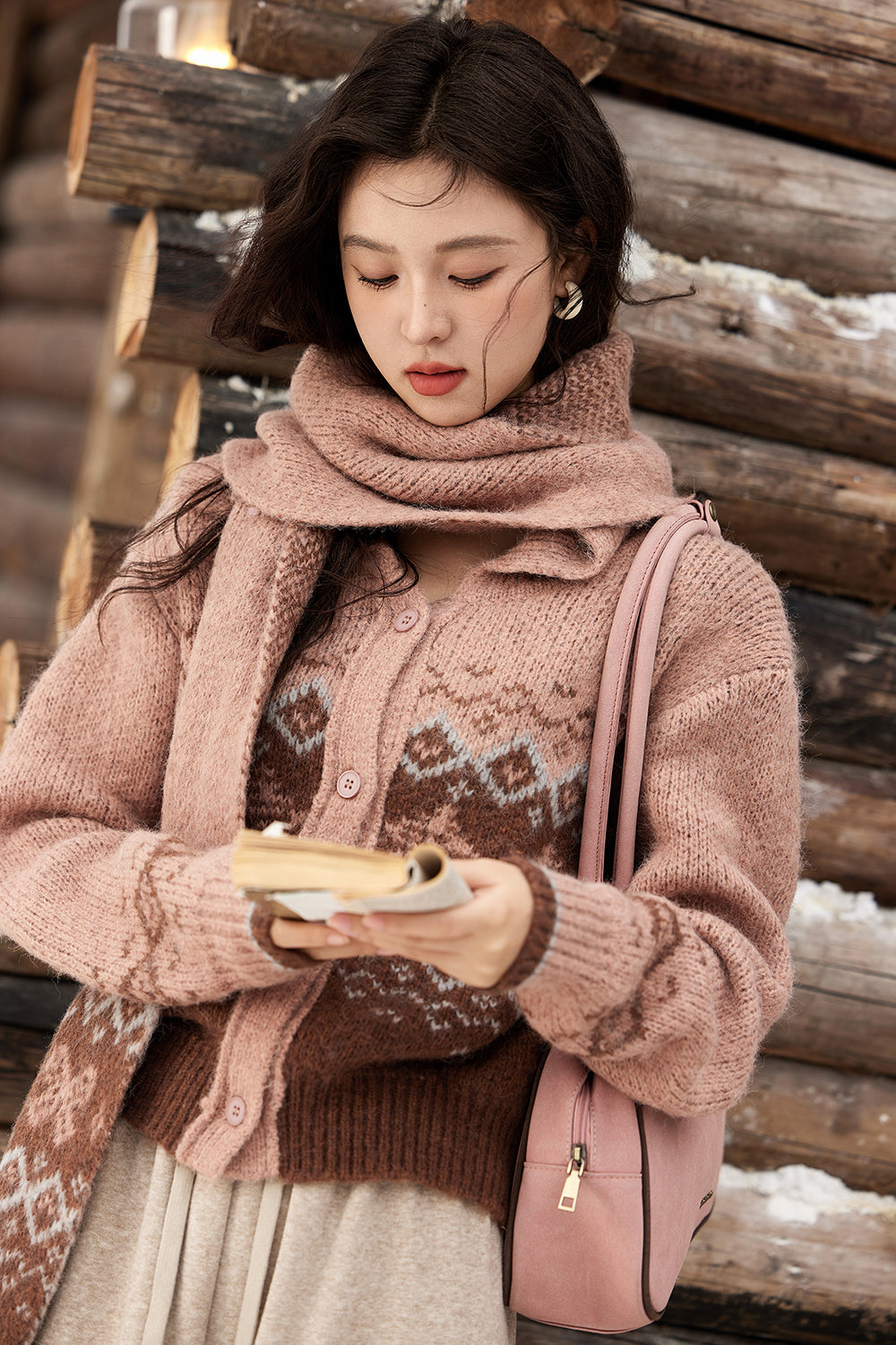 Knit Shirt+Scarf Sold separately