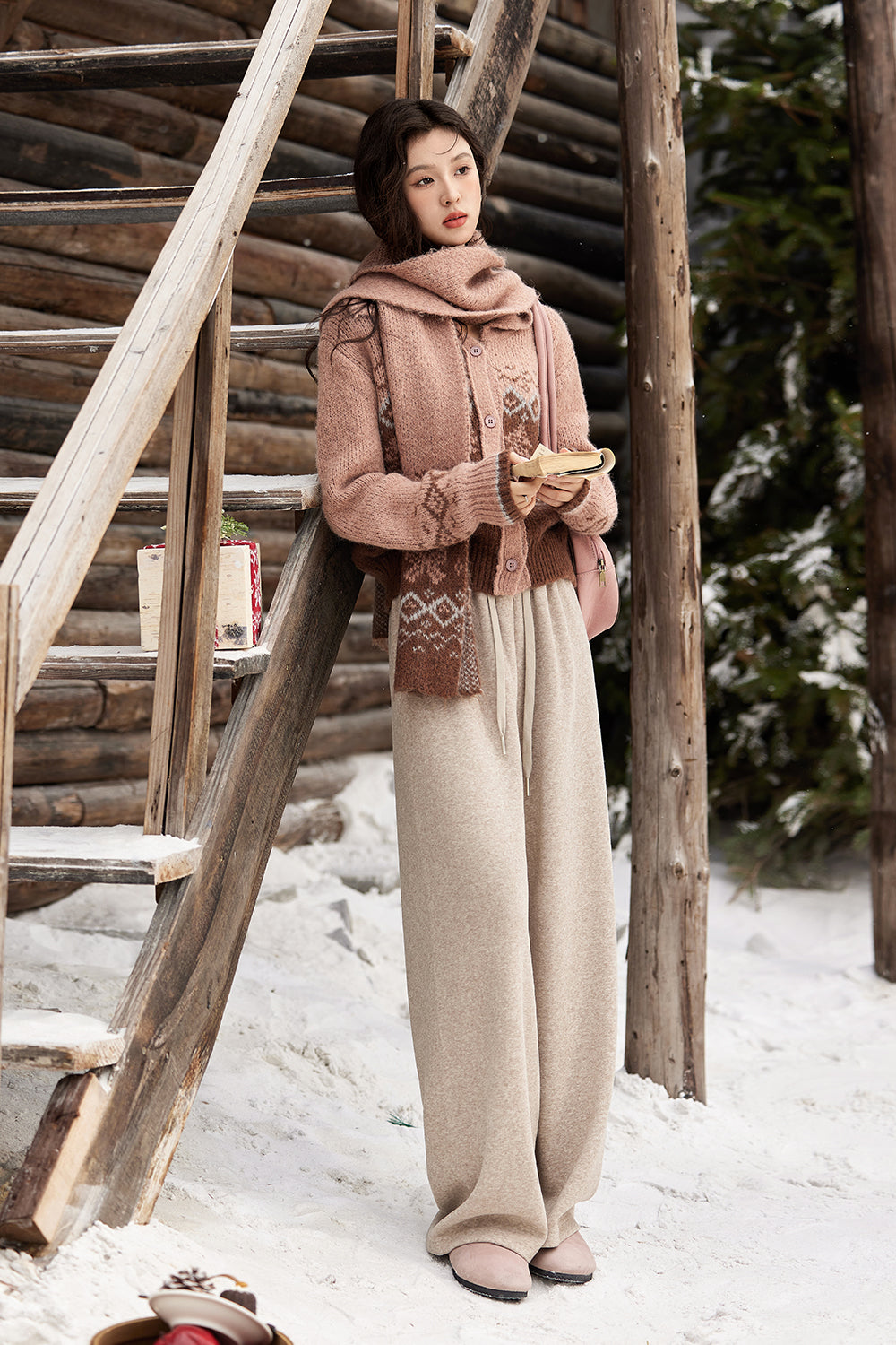 Knit Shirt+Scarf Sold separately