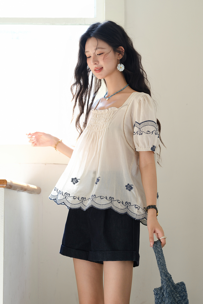 Blouses for Women