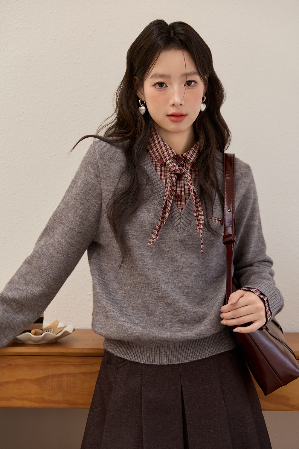 Knit Shirt +Cravat for Women