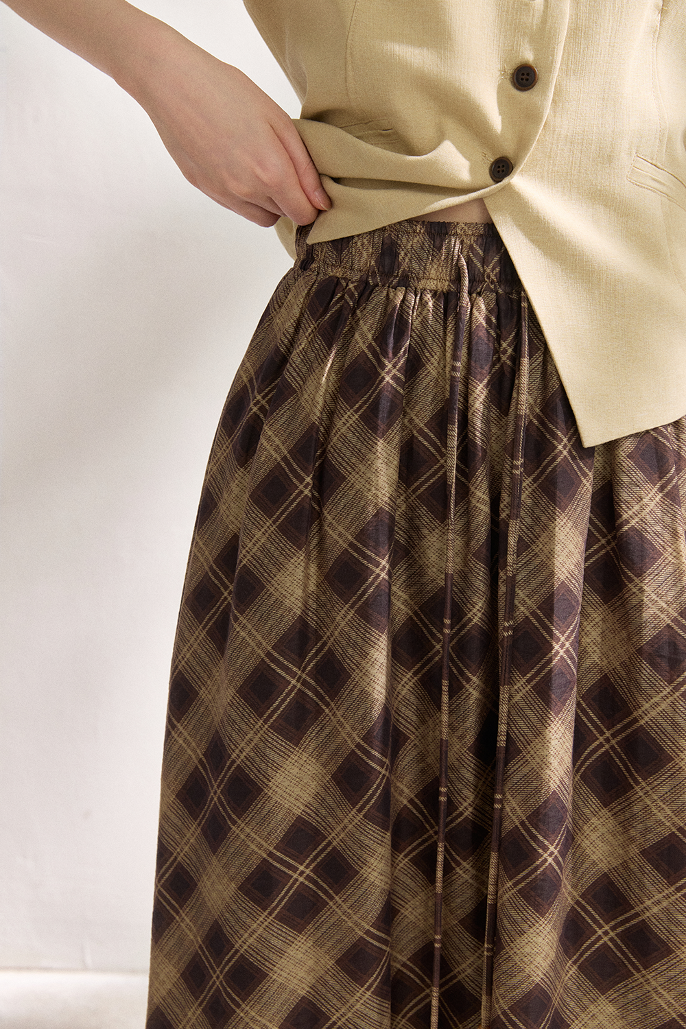 Vest and Skirt Set
