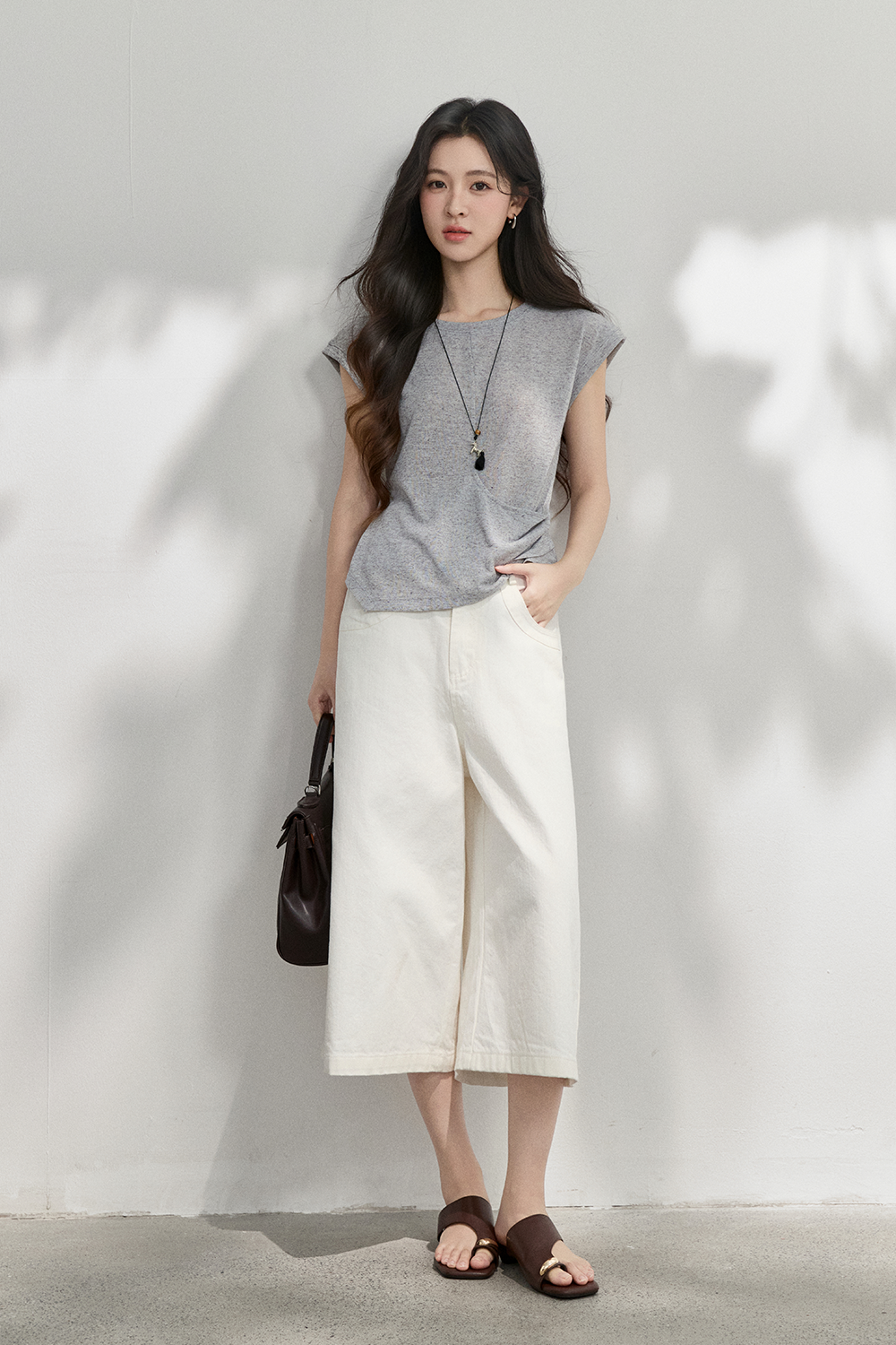 T-shirt+Necklace for Women