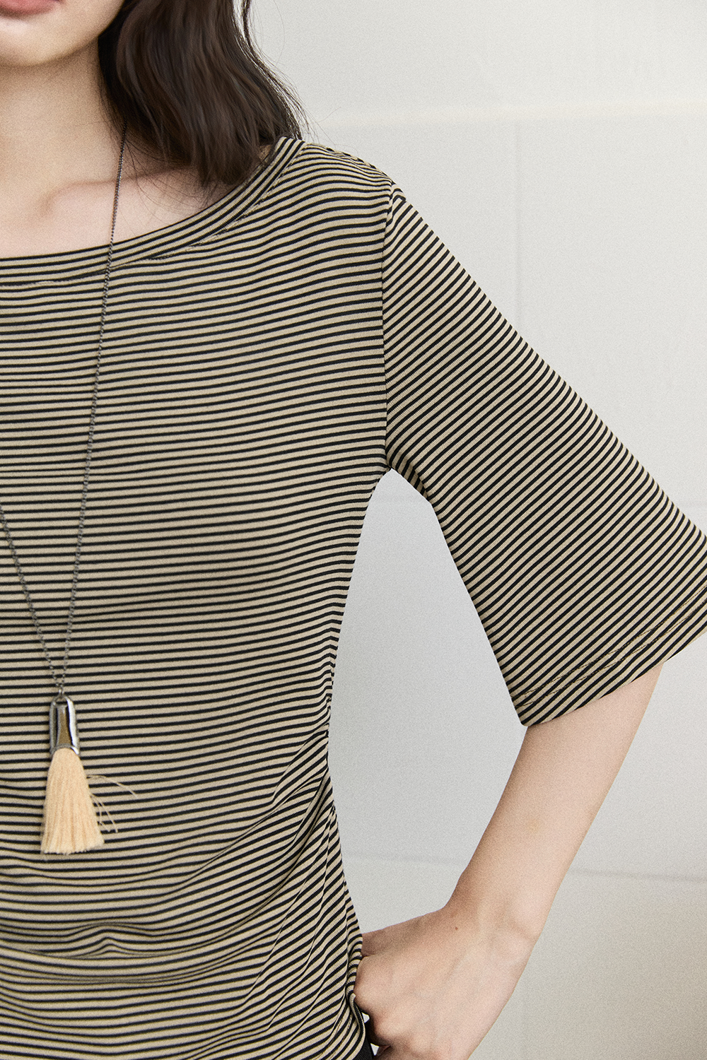 Mid-length Sleeve T-shirt for Women
