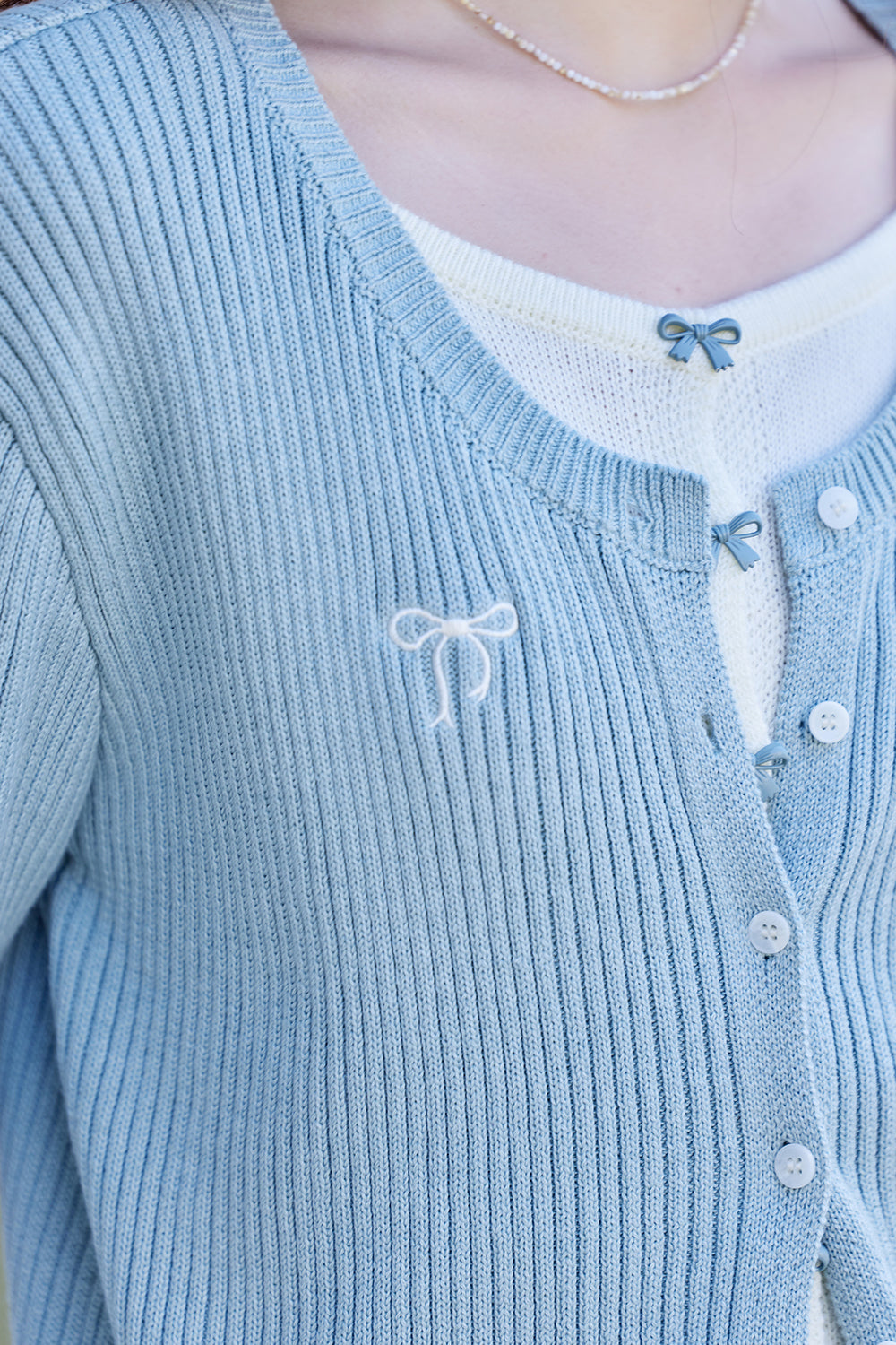 Fake Two Pieces Knit Shirt for Women